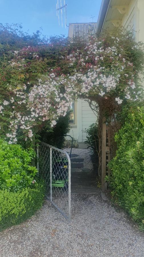 Century House B & B Flatlette Oamaru Exterior foto